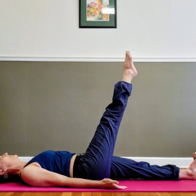 Pilates supine leg lift end range